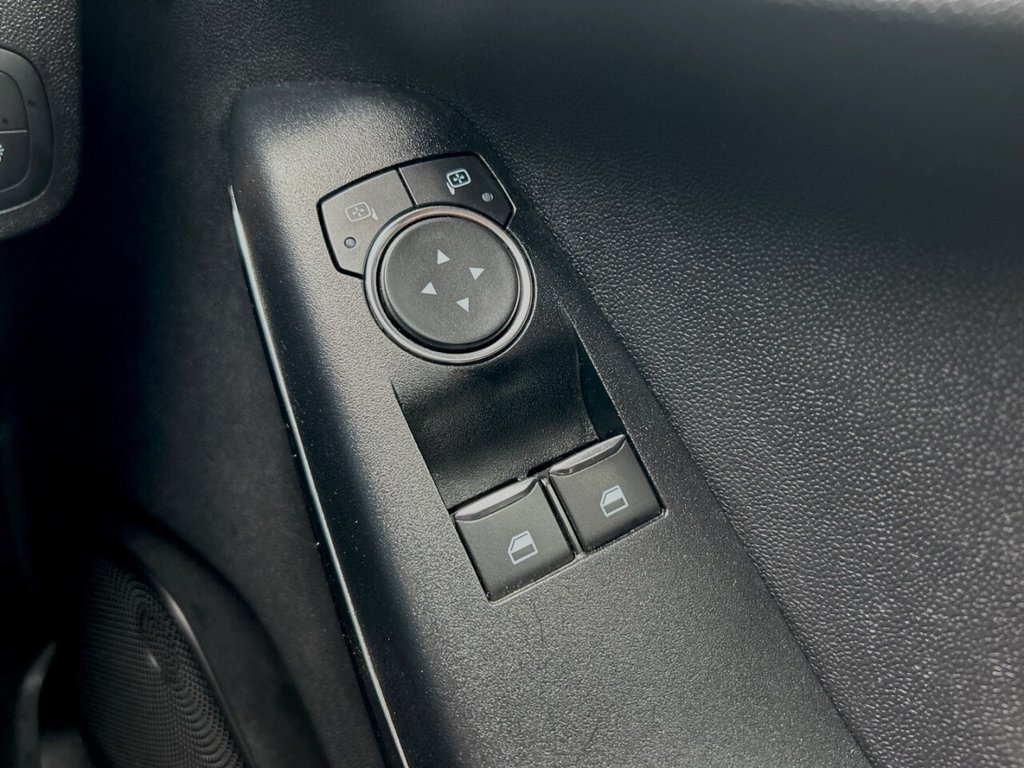 Used Ford Fiesta 2017 for sale - 76744566: Photo 25