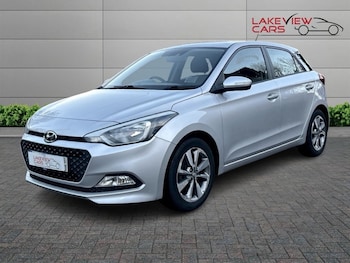 Used Hyundai i20 2015 for sale - 76744449: Photo