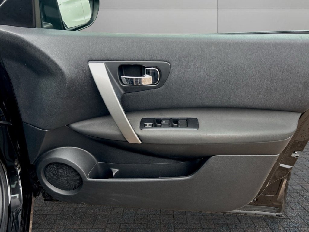 Used Nissan Qashqai 2012 for sale - 76744536: Photo 12