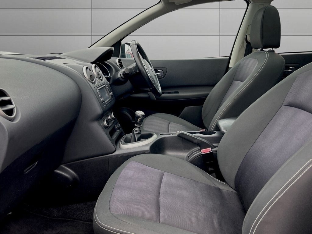 Used Nissan Qashqai 2012 for sale - 76744536: Photo 13