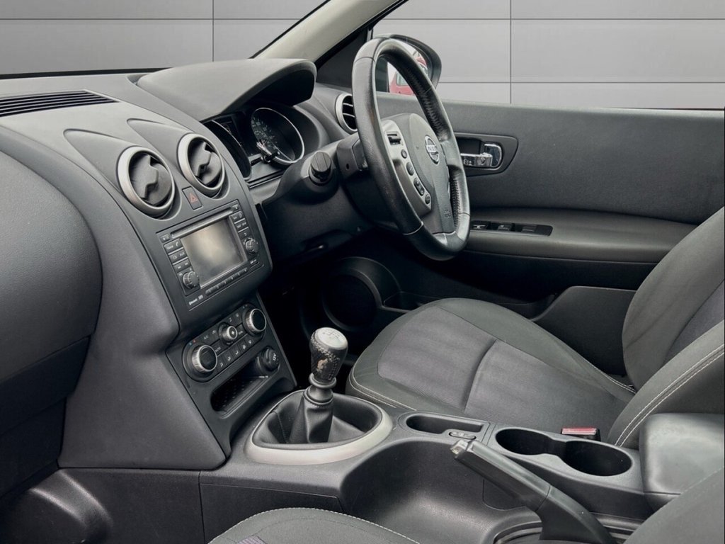 Used Nissan Qashqai 2012 for sale - 76744536: Photo 15