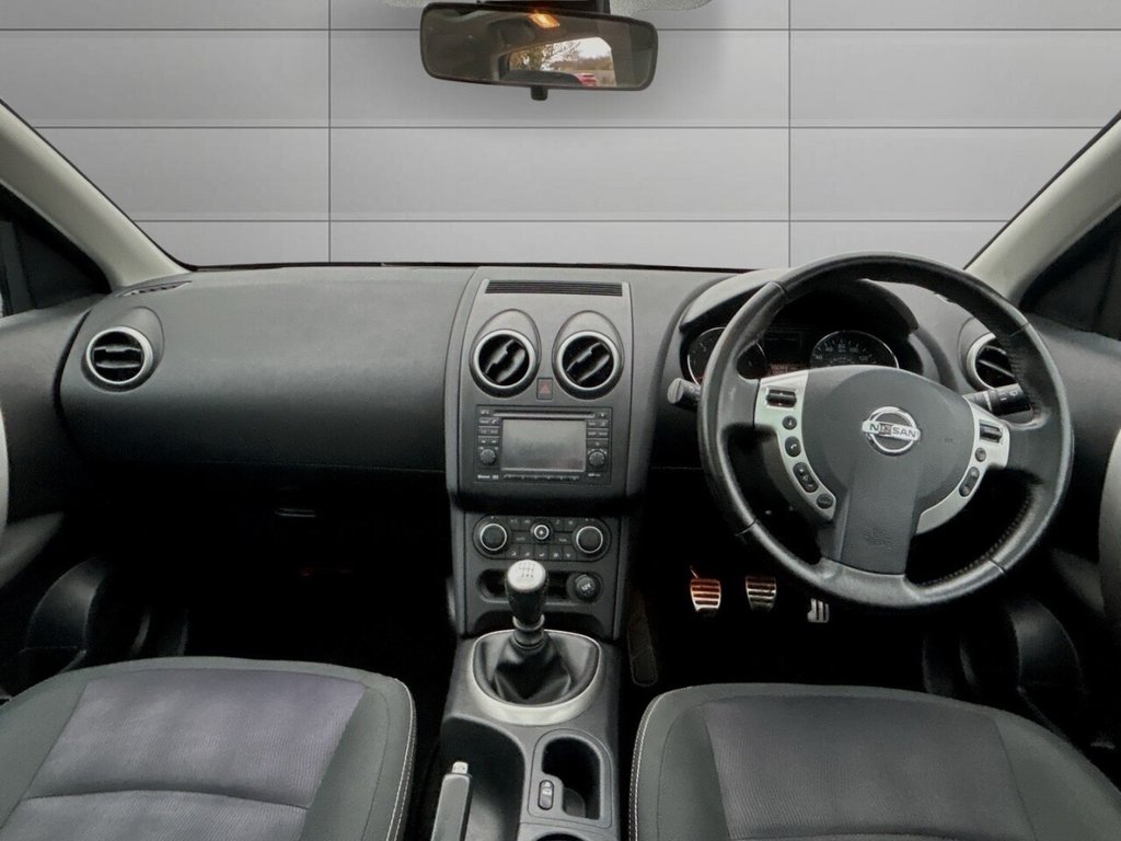 Used Nissan Qashqai 2012 for sale - 76744536: Photo 17