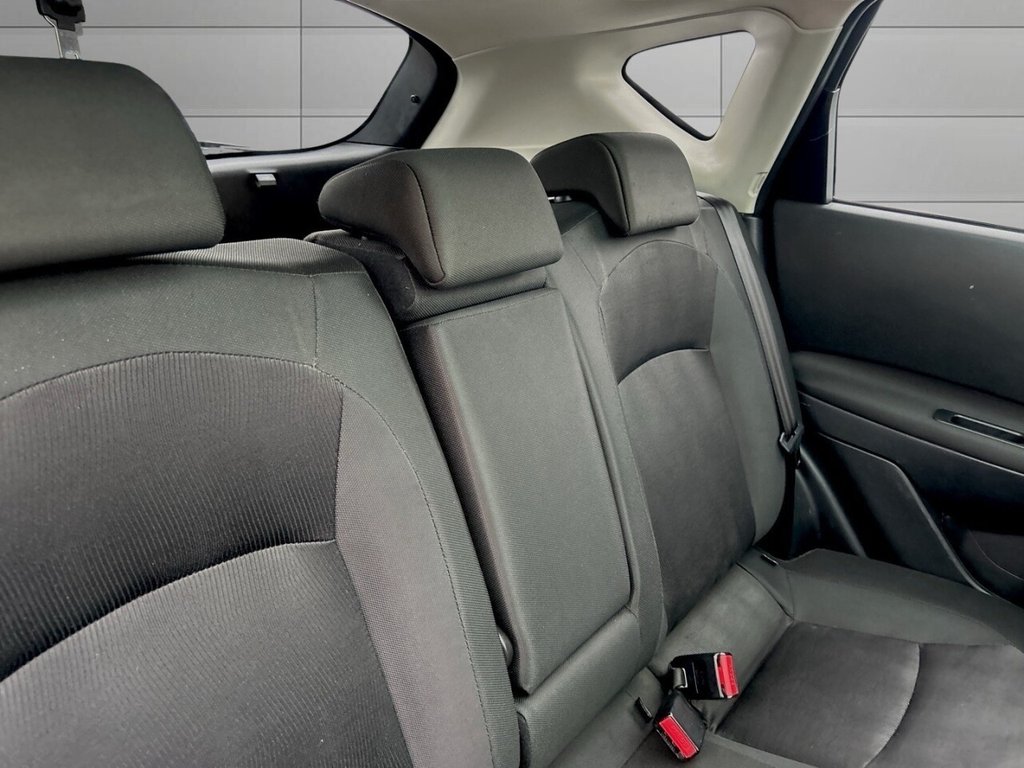 Used Nissan Qashqai 2012 for sale - 76744536: Photo 18