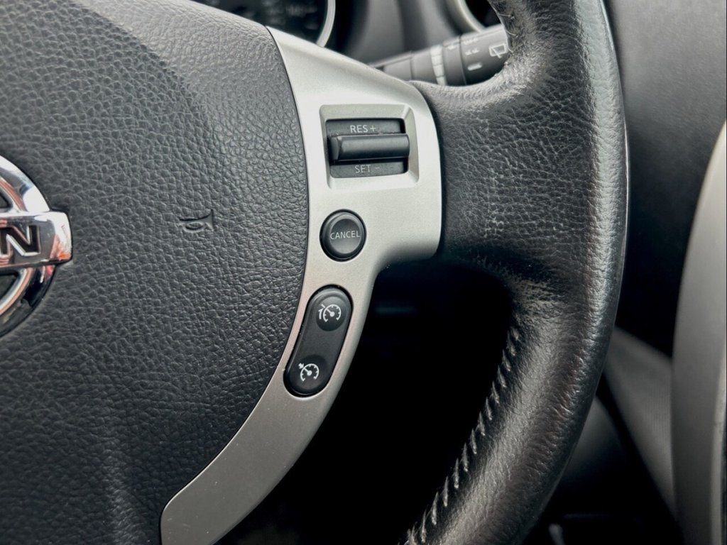 Used Nissan Qashqai 2012 for sale - 76744536: Photo 25