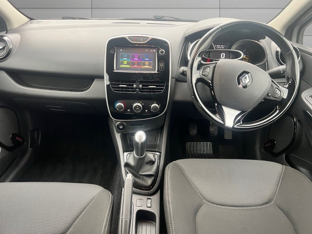 Used Renault Clio 2016 for sale - 76934627: Photo 17