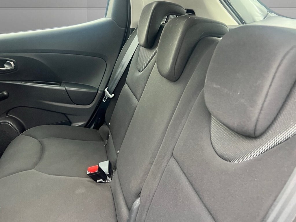 Used Renault Clio 2016 for sale - 76934627: Photo 19