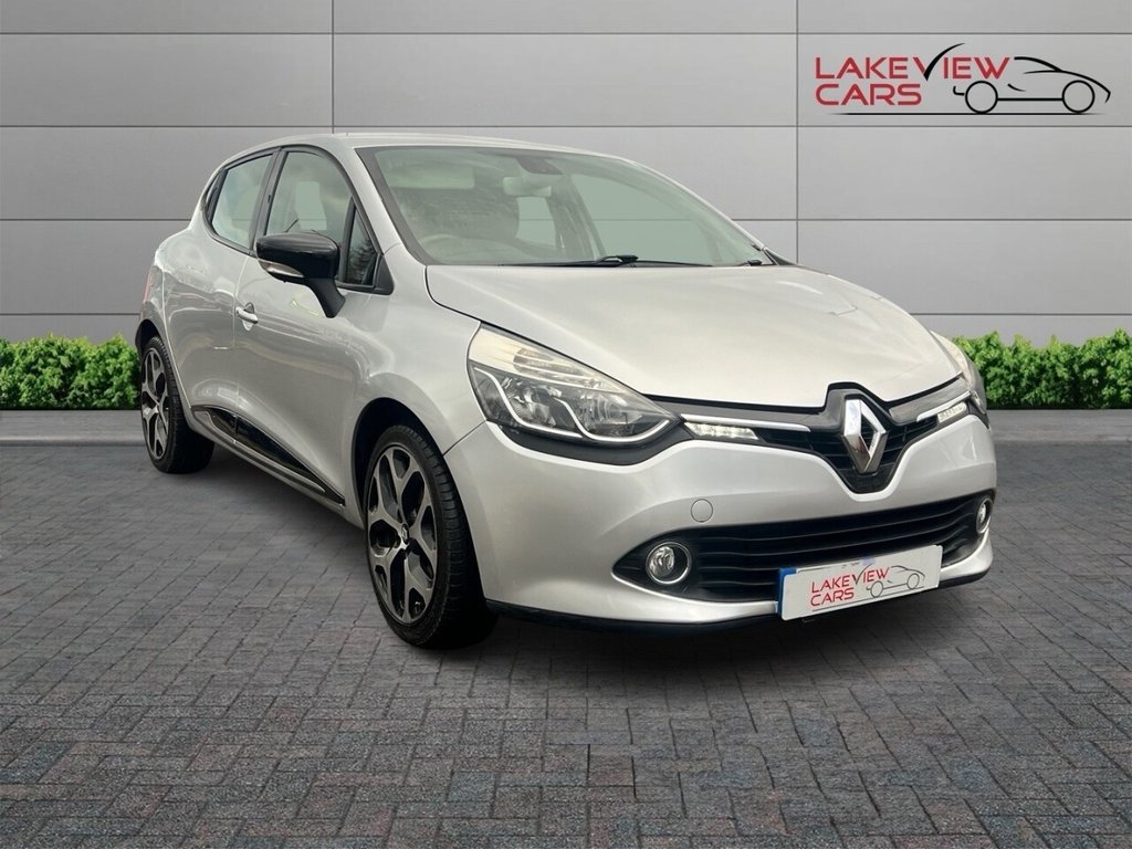 Used Renault Clio 2016 for sale - 76934627: Photo 2