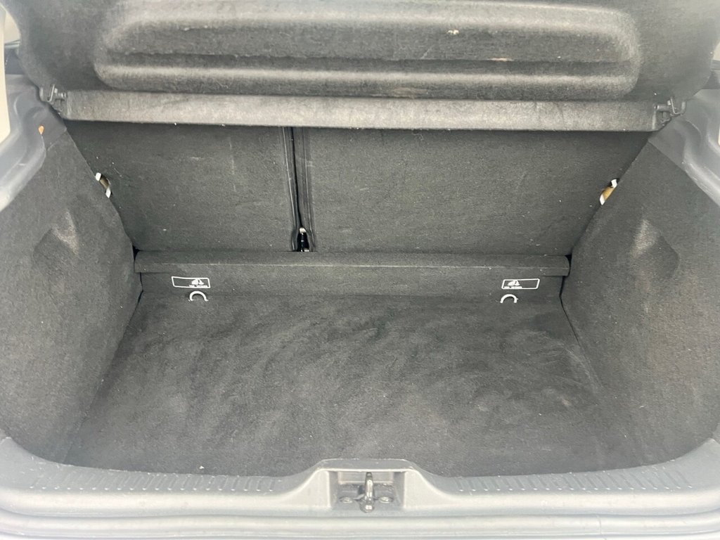 Used Renault Clio 2016 for sale - 76934627: Photo 23