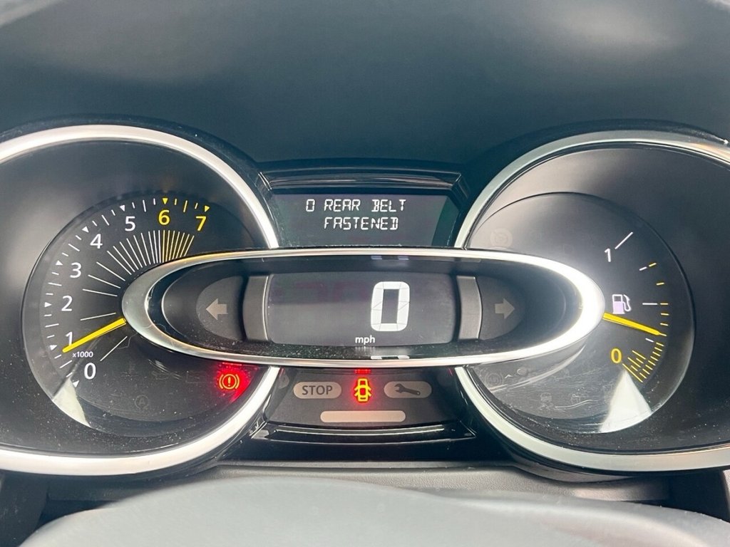 Used Renault Clio 2016 for sale - 76934627: Photo 24