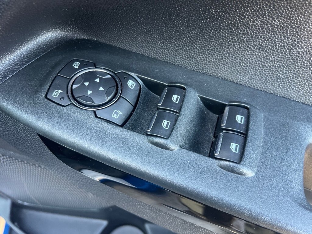 Used Ford Ecosport 2018 for sale - 76744462: Photo 19