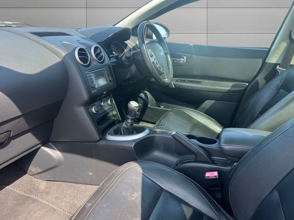 Used Nissan Qashqai 2013 for sale - 76744470: Photo 14