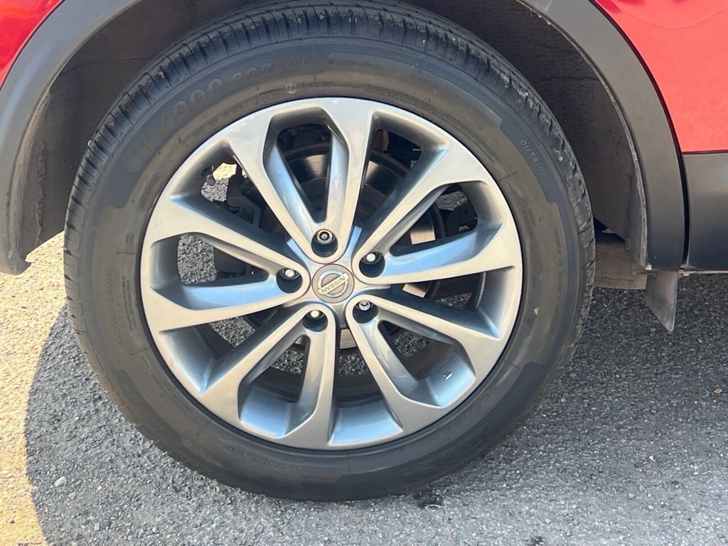 Used Nissan Qashqai 2013 for sale - 76744470: Photo 19