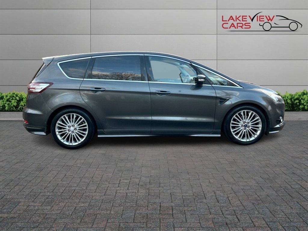 Used Ford S-Max 2015 for sale - 76739909: Photo 8