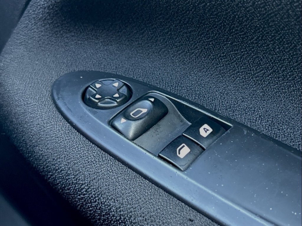 Used DS Automobiles DS 3 2015 for sale - 76783575: Photo 27