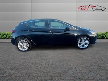 Used Vauxhall Astra 2017 for sale - 77038316: Photo