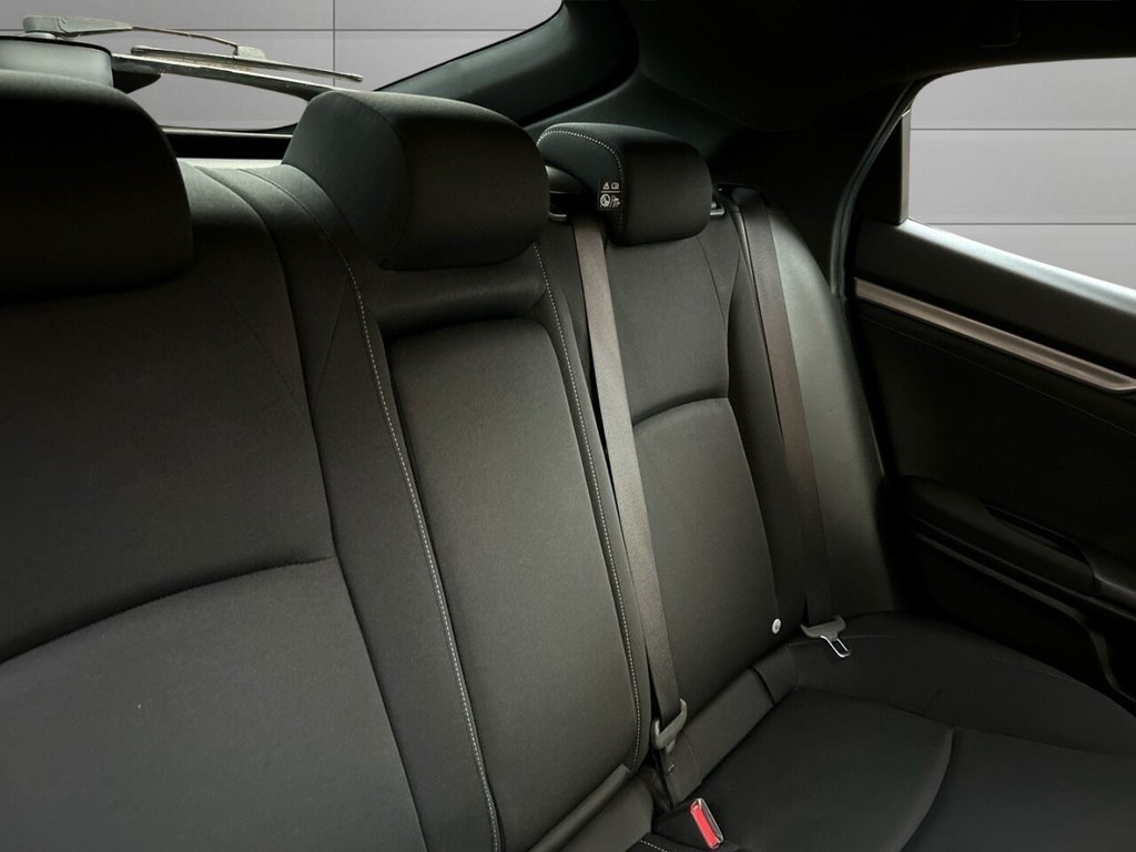 Used Honda Civic 2018 for sale - 76740219: Photo 18