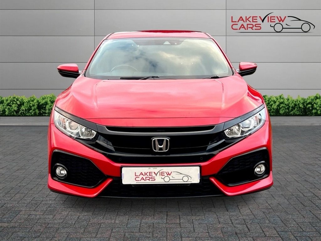 Used Honda Civic 2018 for sale - 76740219: Photo 2
