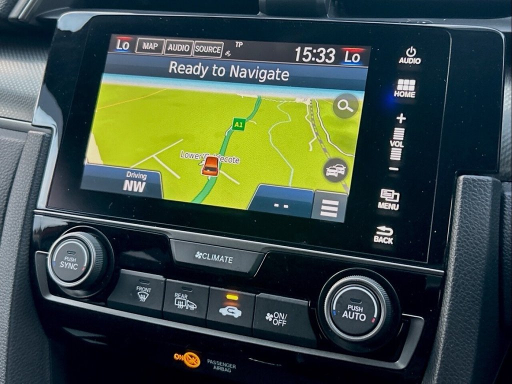 Used Honda Civic 2018 for sale - 76740219: Photo 26