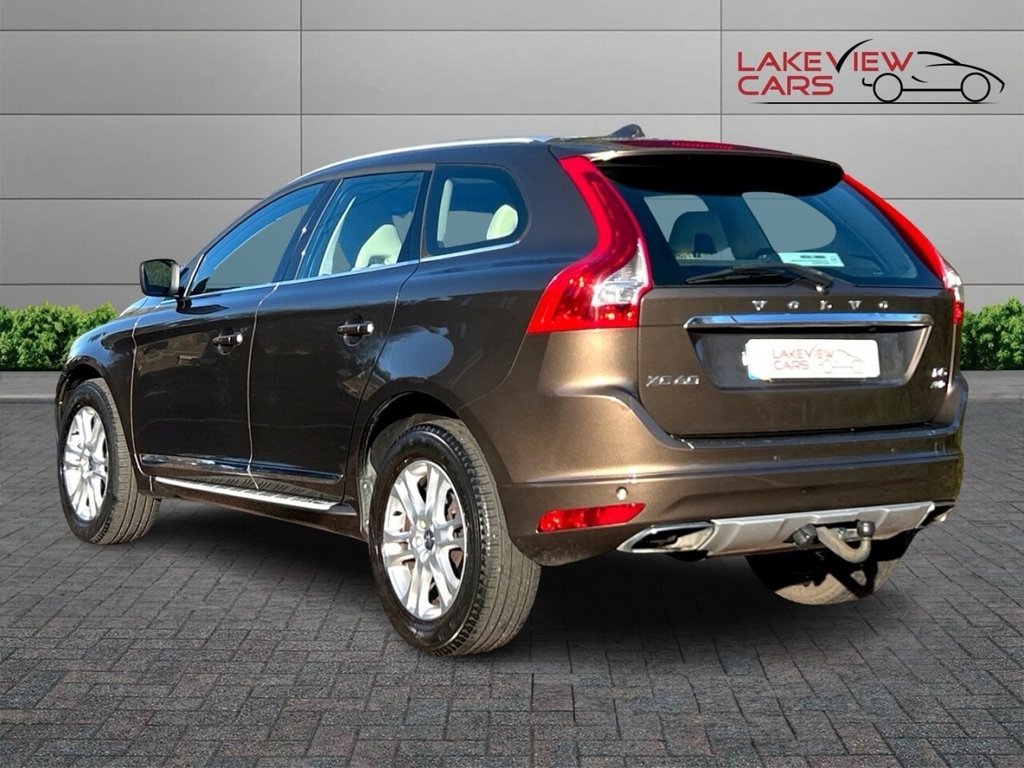 Used Volvo XC60 2015 for sale - 76744555: Photo 5