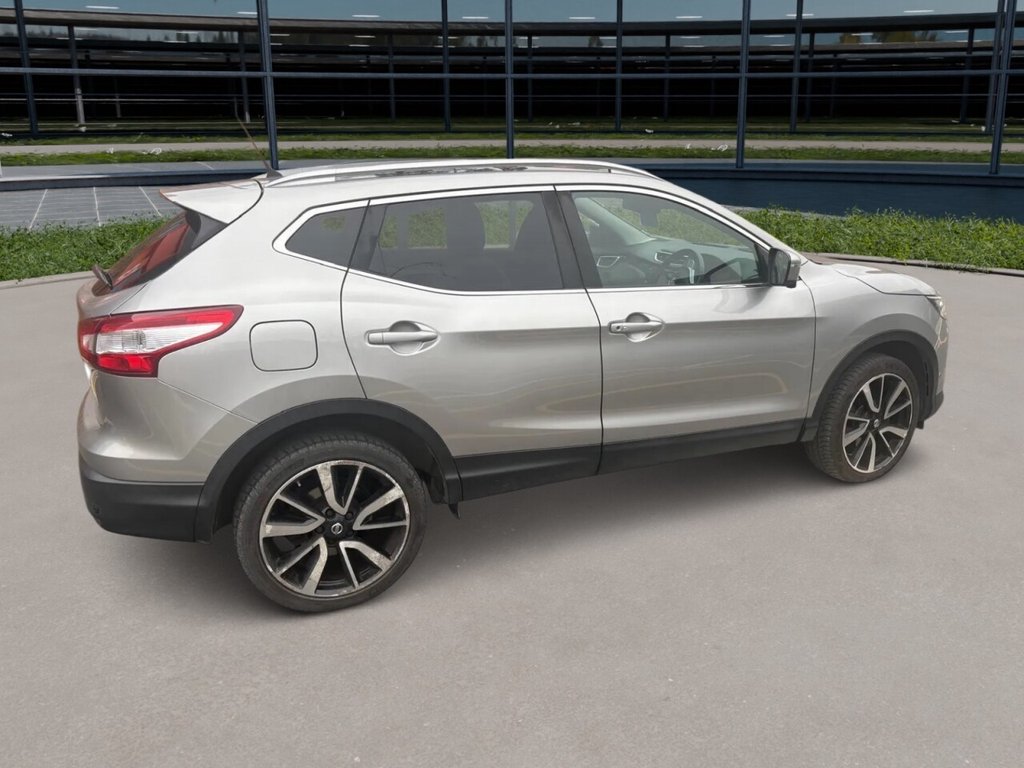 Used Nissan Qashqai 2016 for sale - 76744564: Photo 1