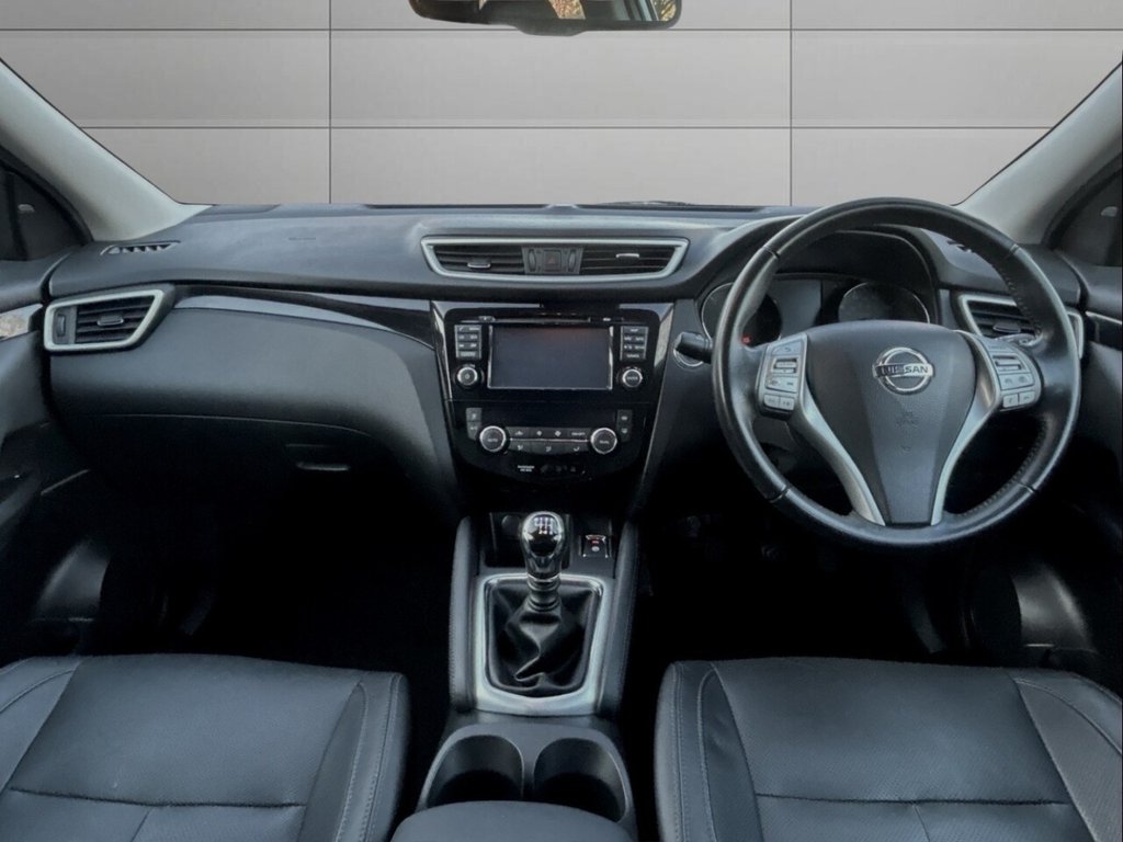 Used Nissan Qashqai 2016 for sale - 76744564: Photo 17