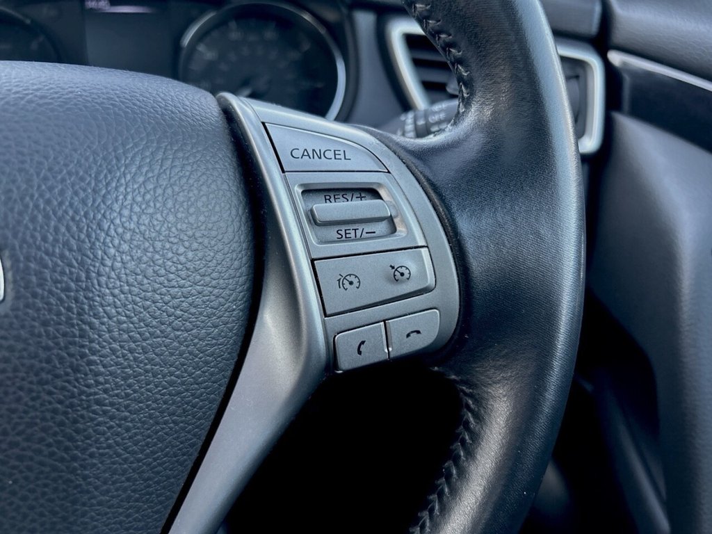 Used Nissan Qashqai 2016 for sale - 76744564: Photo 24