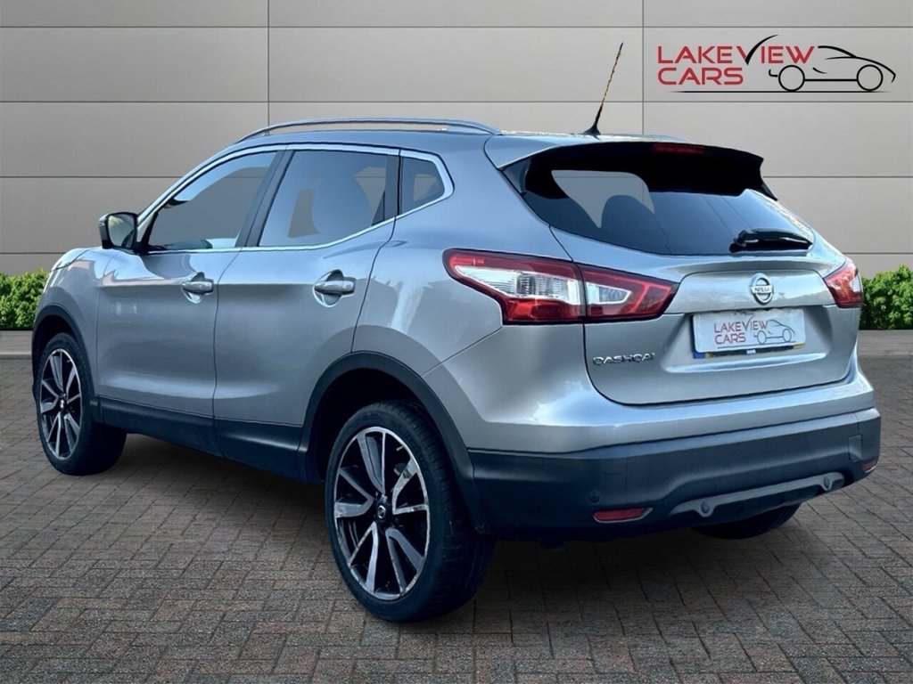 Used Nissan Qashqai 2016 for sale - 76744564: Photo 5