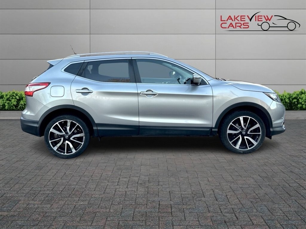 Used Nissan Qashqai 2016 for sale - 76744564: Photo 8