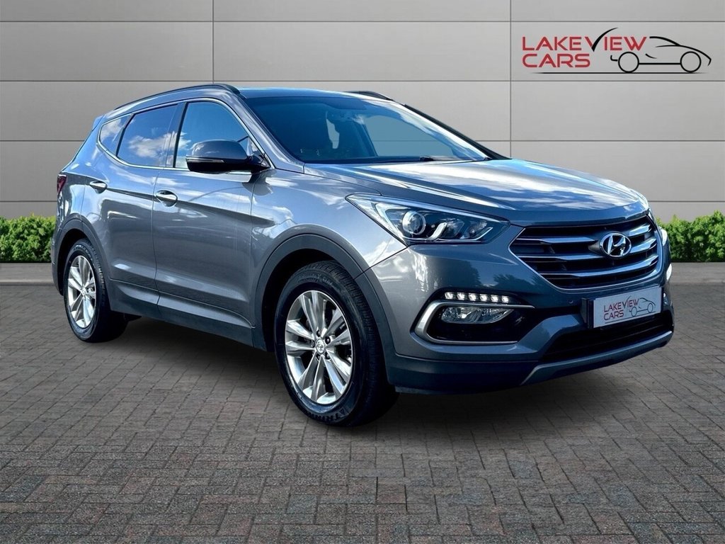 Used Hyundai Santa Fe 2016 for sale - 76744500: Photo 1