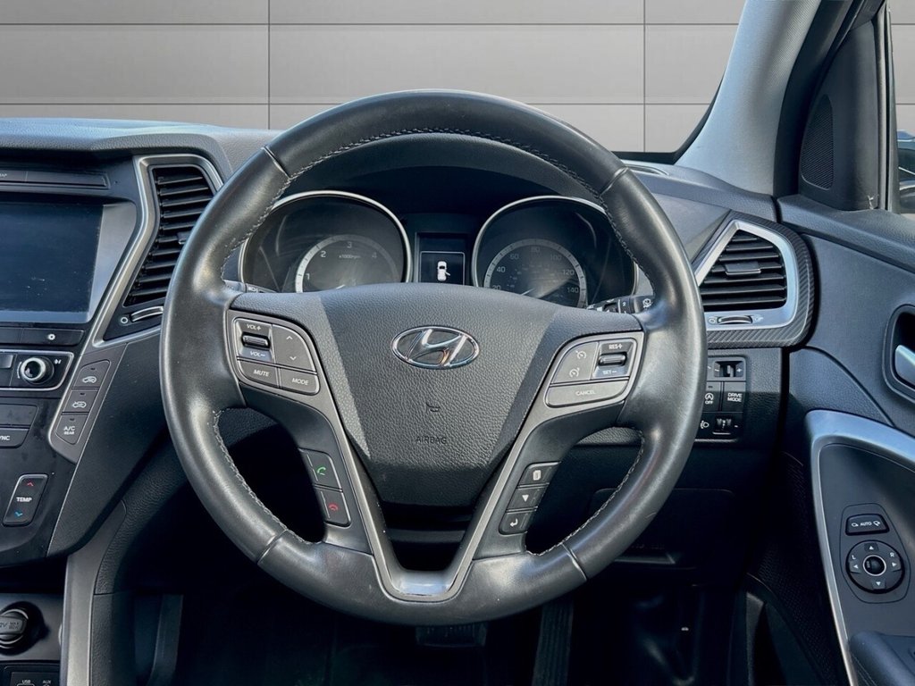 Used Hyundai Santa Fe 2016 for sale - 76744500: Photo 19