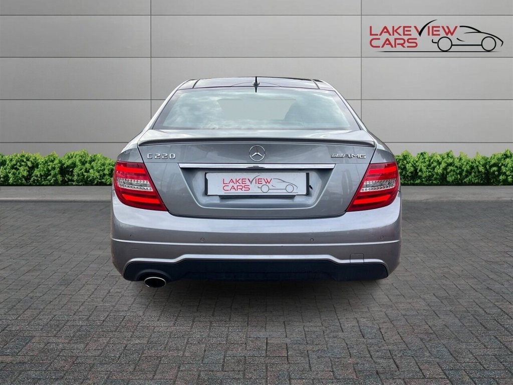 Used Mercedes-Benz C Class 2014 for sale - 76744497: Photo 5