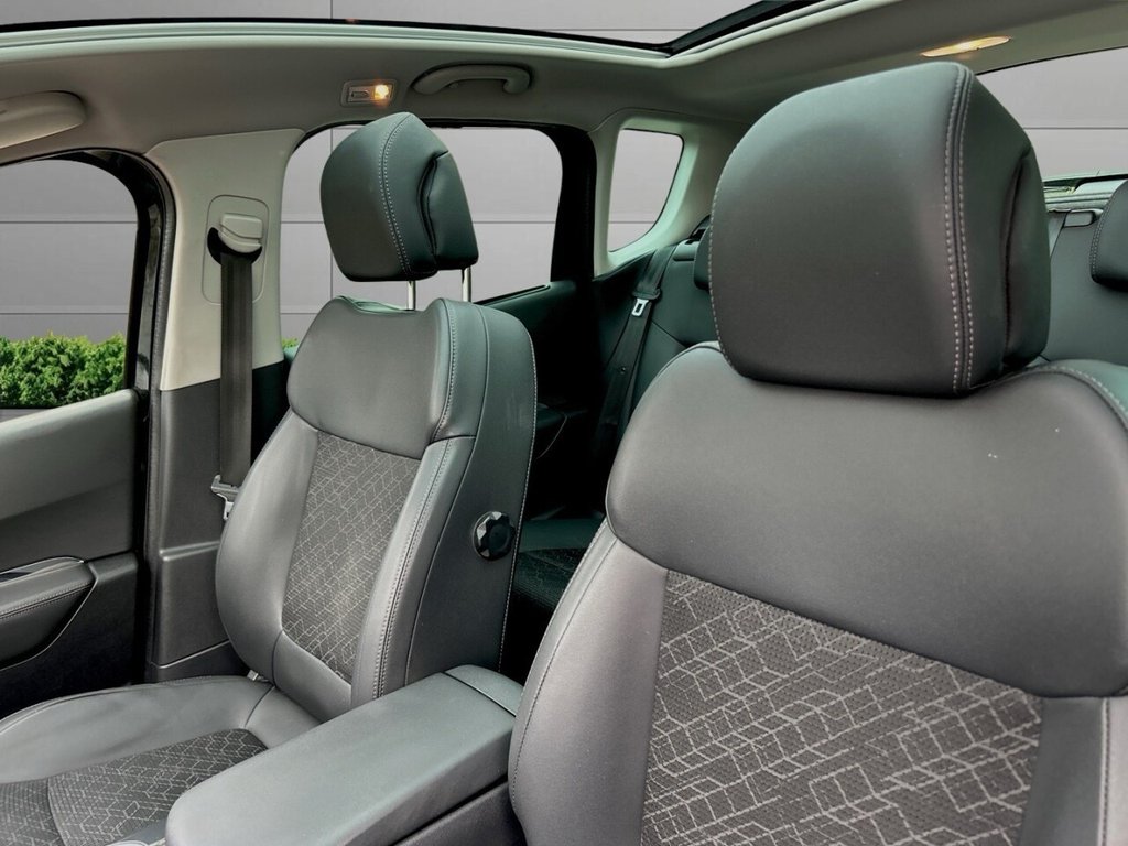 Used Peugeot 3008 2016 for sale - 76744508: Photo 11