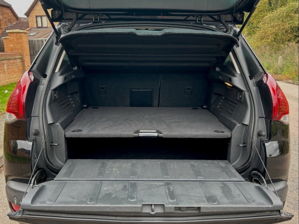 Used Peugeot 3008 2016 for sale - 76744508: Photo 18