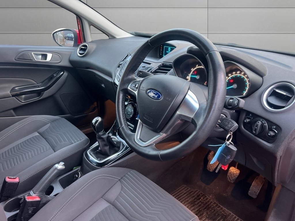 Used Ford Fiesta 2014 for sale - 76744552: Photo 12