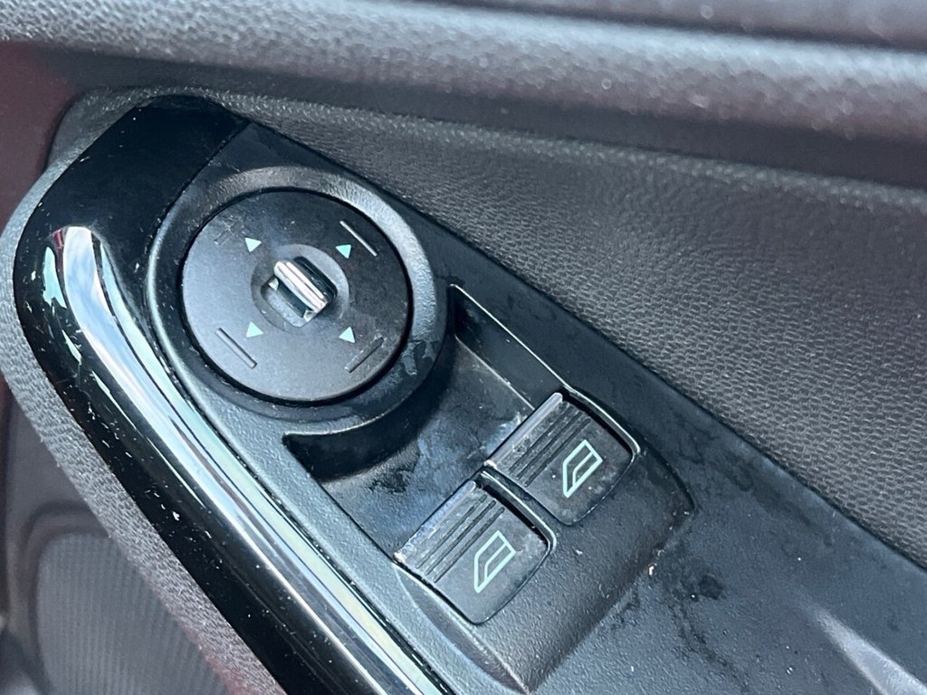 Used Ford Fiesta 2014 for sale - 76744552: Photo 21