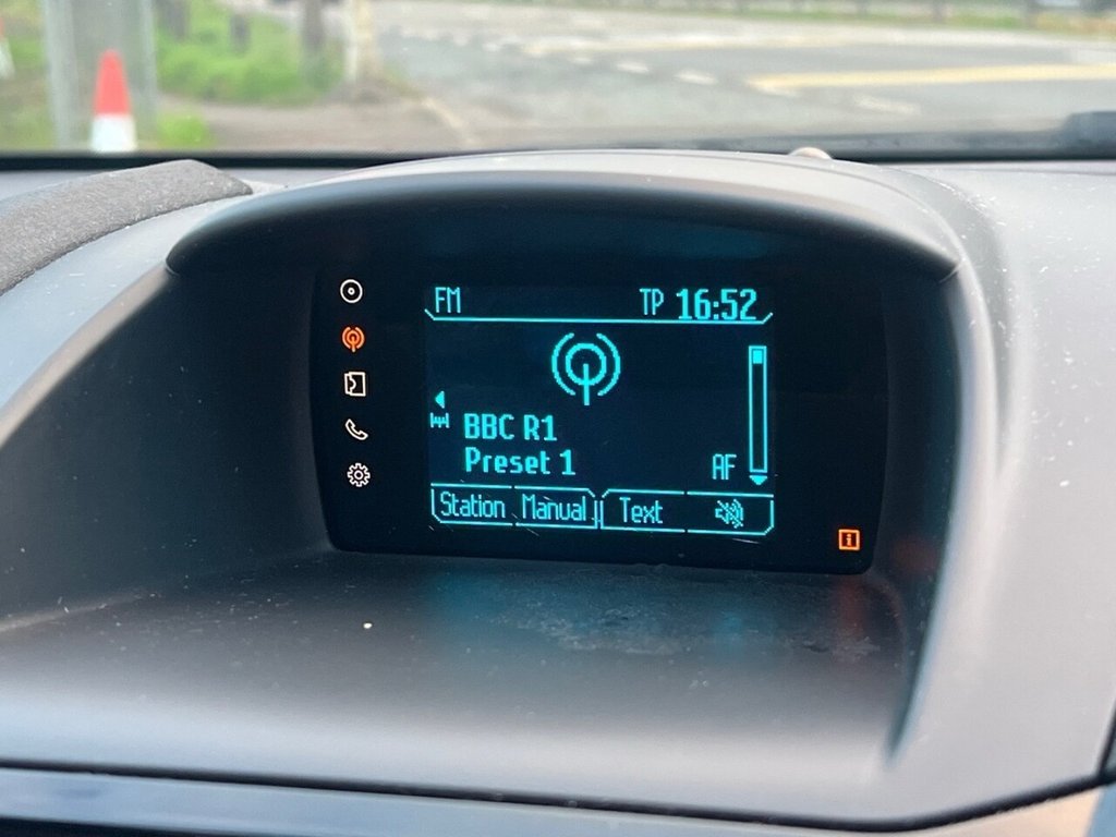 Used Ford Fiesta 2014 for sale - 76744552: Photo 23