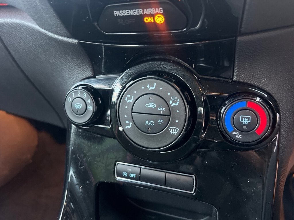 Used Ford Fiesta 2014 for sale - 76744552: Photo 24