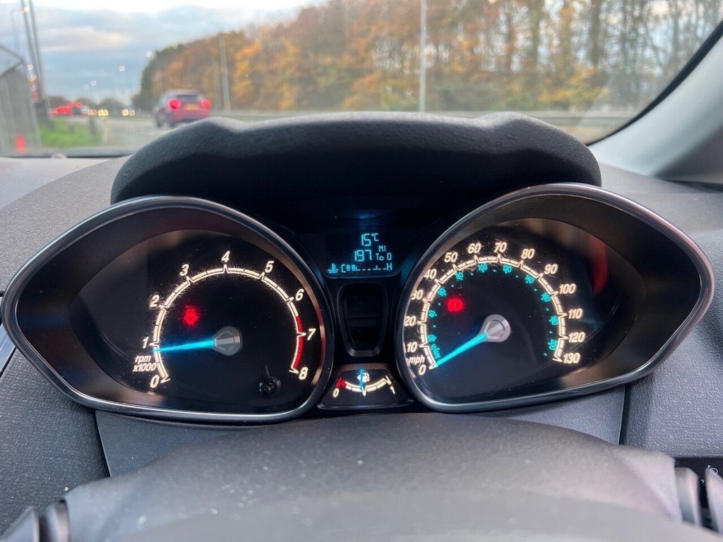 Used Ford Fiesta 2014 for sale - 76744552: Photo 25