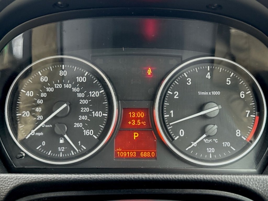 Used BMW 3 Series 2011 for sale - 77139741: Photo 23