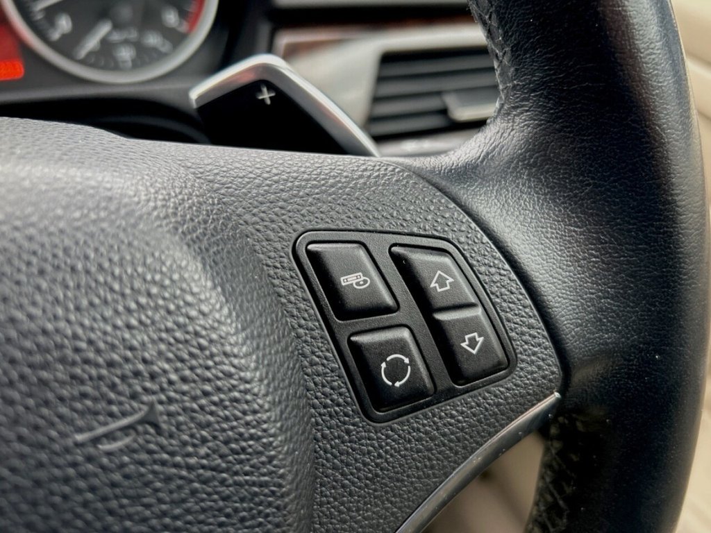 Used BMW 3 Series 2011 for sale - 77139741: Photo 25