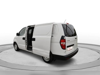 Used Hyundai Iload 2019 for sale - 76744461: Photo