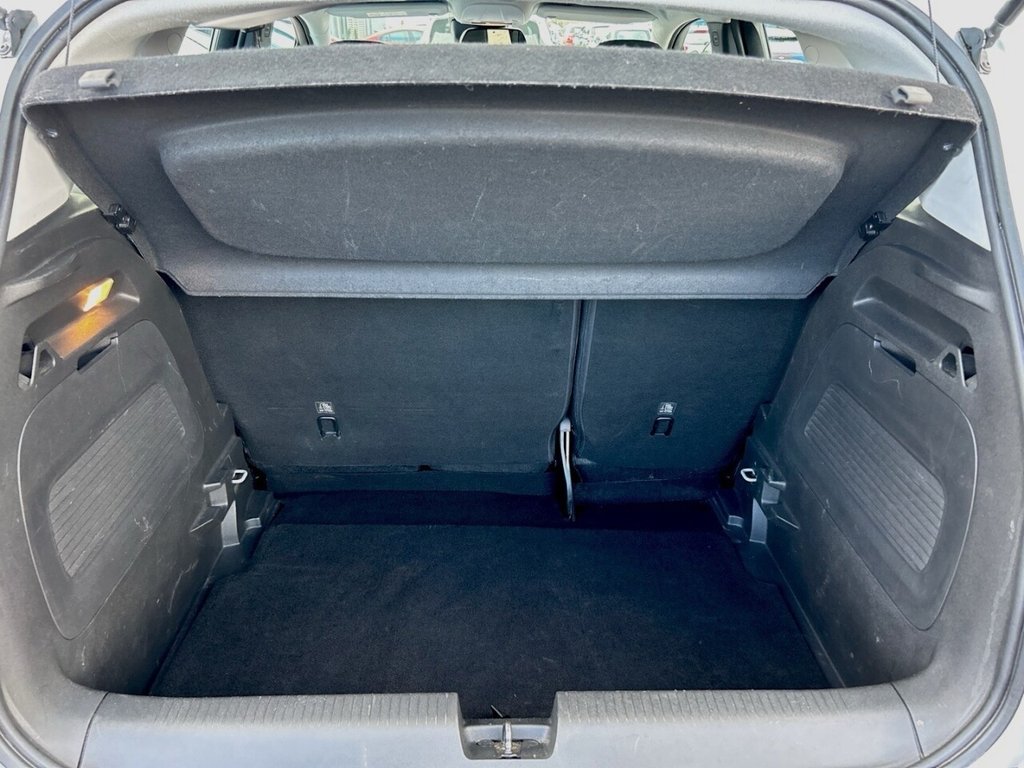 Used Vauxhall Crossland X 2019 for sale - 76744492: Photo 21