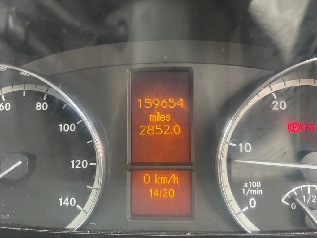 Used Mercedes-Benz Vito 2011 for sale - 76744537: Photo 24