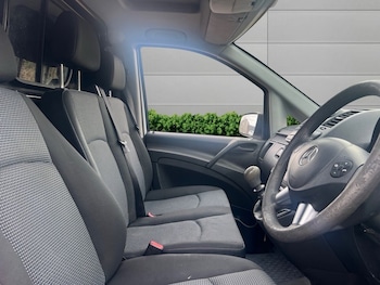 Used Mercedes-Benz Vito 2011 for sale - 76744537: Photo