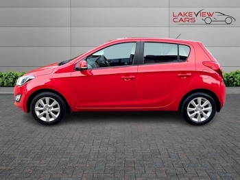 Used Hyundai i20 2013 for sale - 76744489: Photo