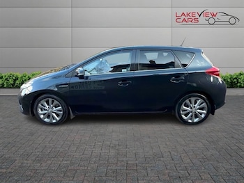 Used Toyota Auris 2013 for sale - 77227362: Photo