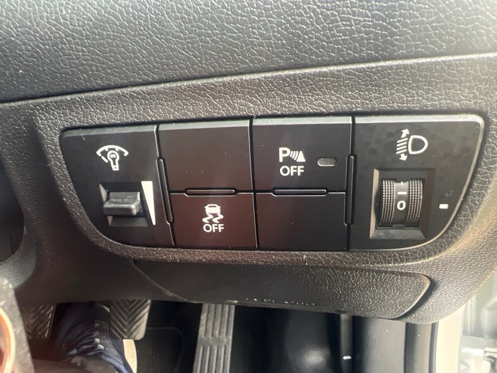 Used Hyundai Veloster 2013 for sale - 76744448: Photo 26