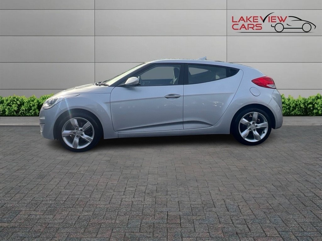 Used Hyundai Veloster 2013 for sale - 76744448: Photo 4