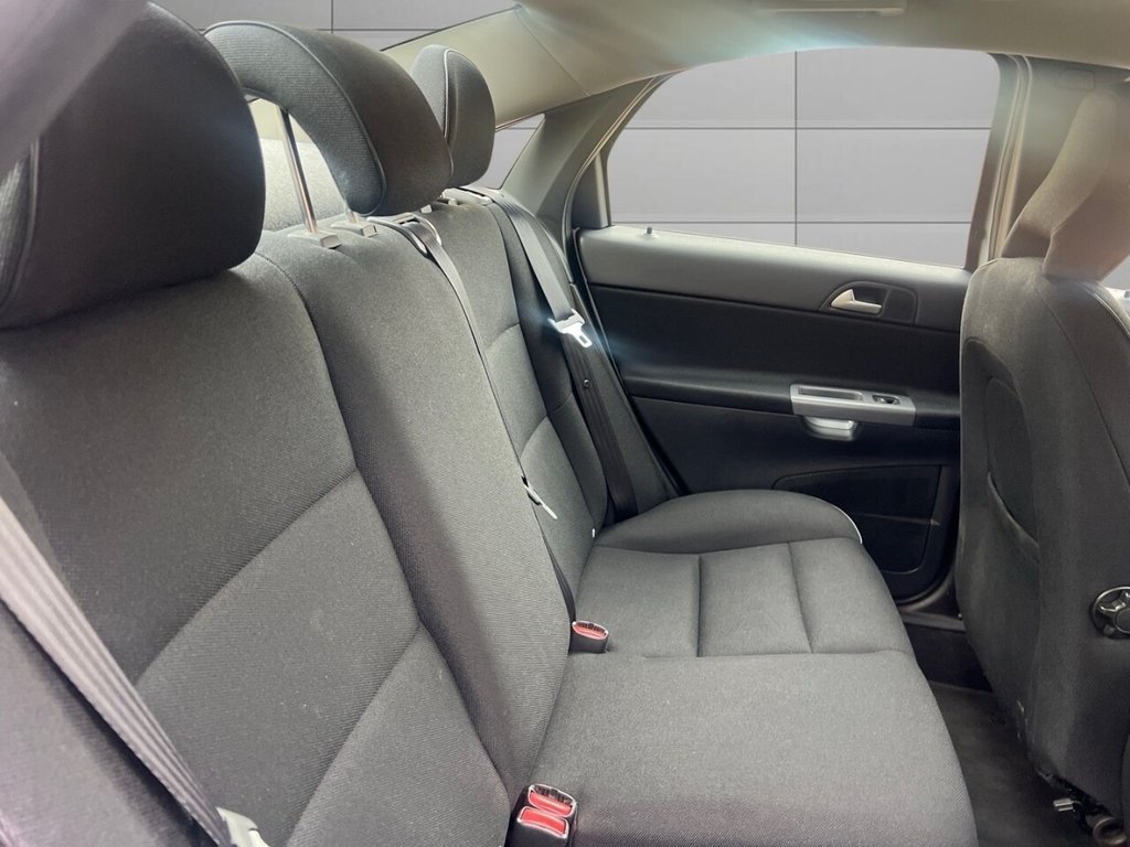 Used Volvo S40 2011 for sale - 76744550: Photo 18