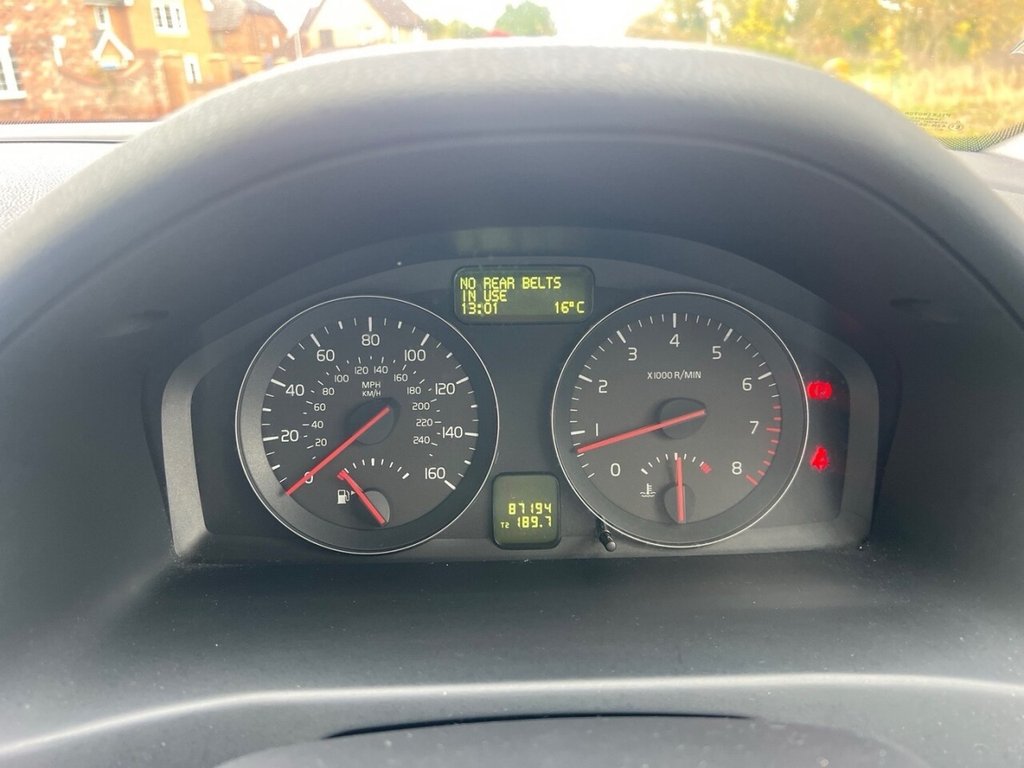 Used Volvo S40 2011 for sale - 76744550: Photo 26